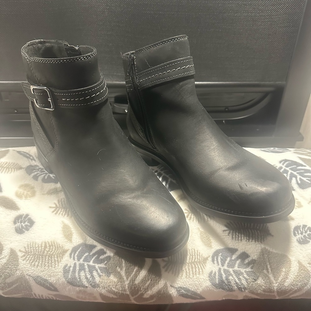 Clark’s Collection Leather Strapped Ankle Boots